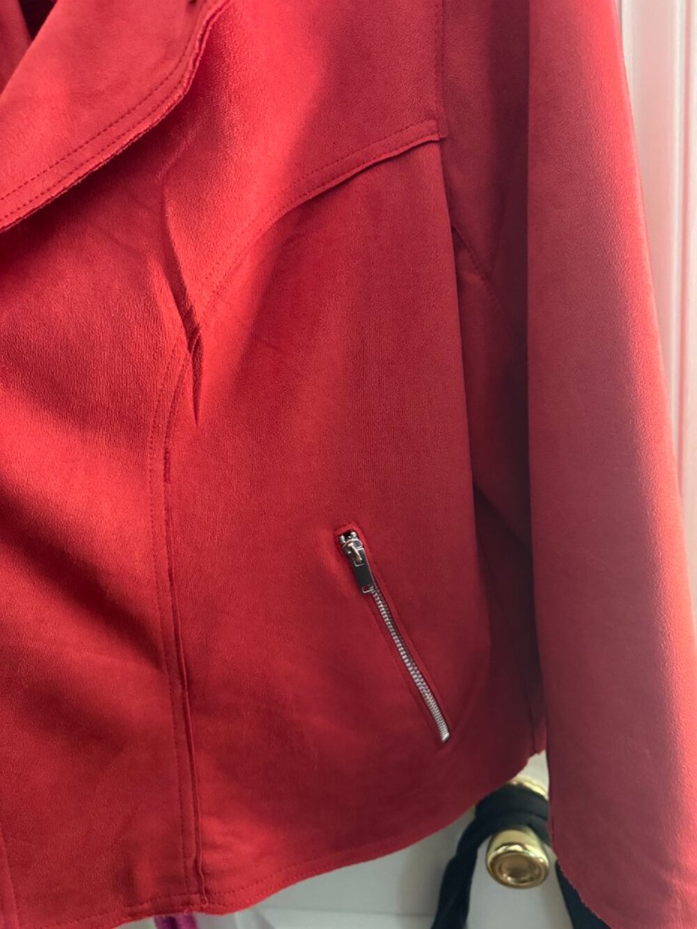Red Jacket - Picture 4 of 5